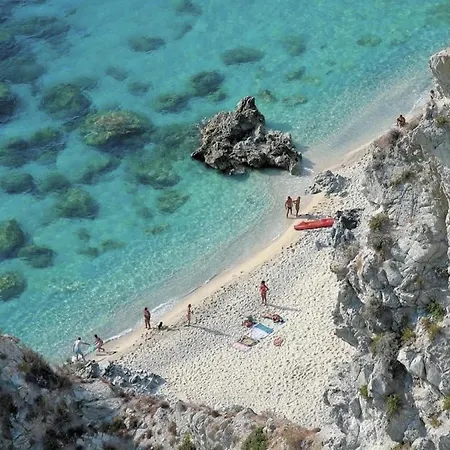 Enticing In With Shared Swimming Pool Ricadi
